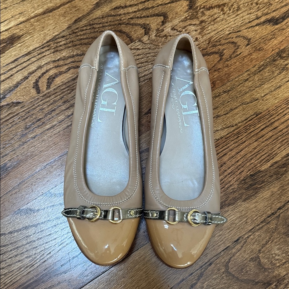 Monika cap toe ballet flat taupe
